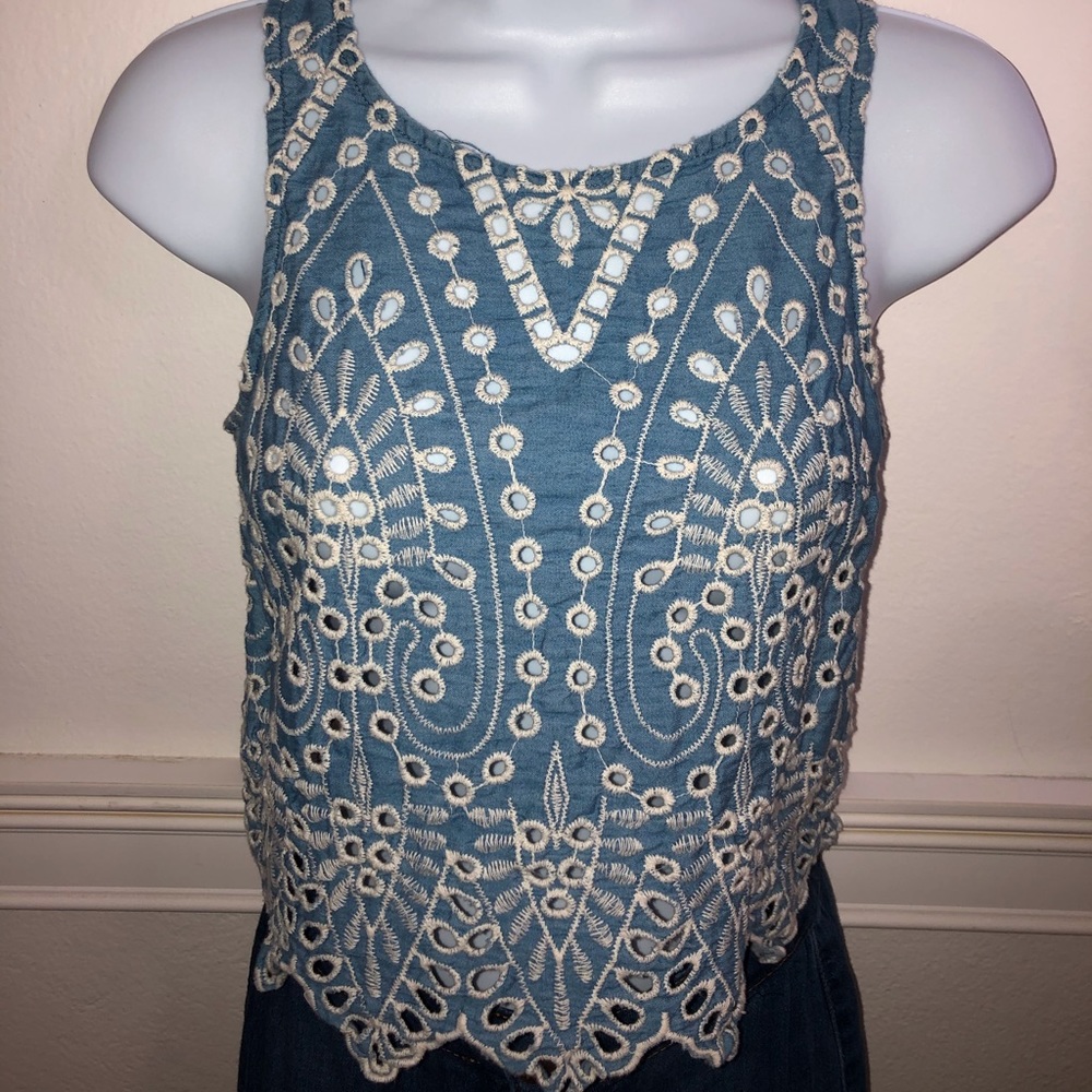 Divided Blue Eyelet Blouse💙